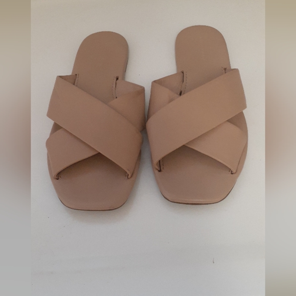 Women's Blush Banana Republic Slide Sandals - Size 8